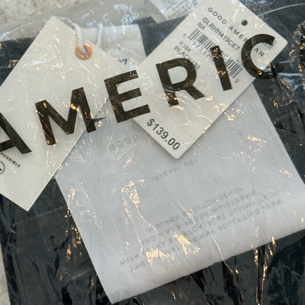 NWT - Good American Women’s Black High-rise Jeggings - Size 4 - Picture 8 of 8